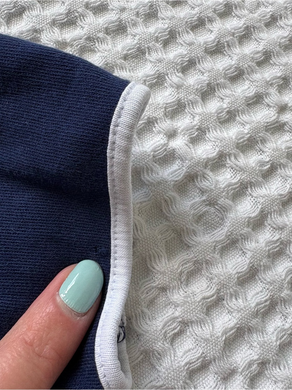 Clover by Bobby Jones Quarter Zip Pullover Navy White Trim Gold Clover Size M - Picture 7 of 13